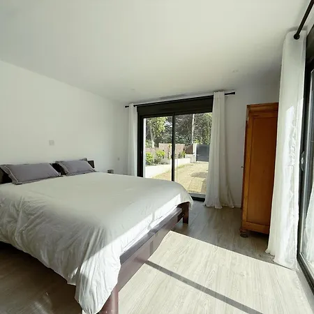 Villa Les Cepedes