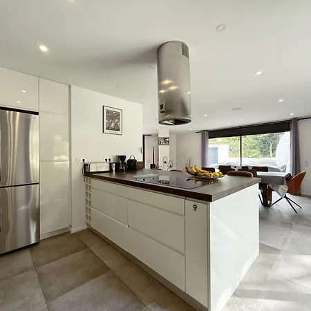 Les Cépèdes Villa *